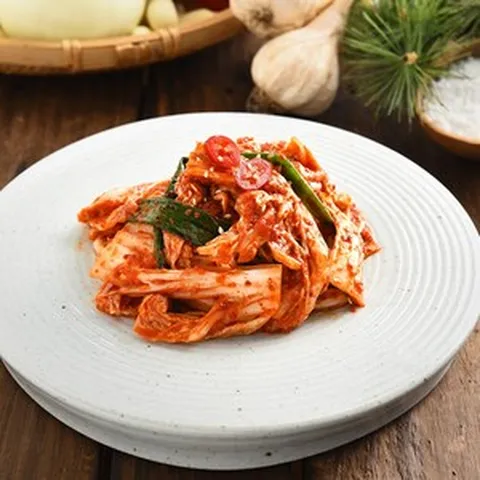 명동칼국수 마늘겉절이 마늘김치 명칼김치(마늘겉절이)