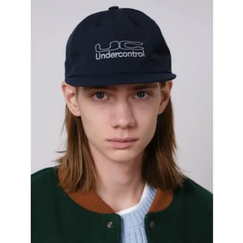 UNDERCONTROL [언더컨트롤 스냅백] 전면 시그니처 로고 자수 나일론 캡 베이직 여름 평 챙 모자 네이비 UC LINE DUPLEX / NYLON F B D NAVY 138