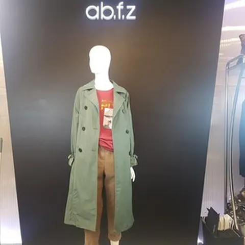 에비에프지 프라다 트렌치 코트 트렌치코트