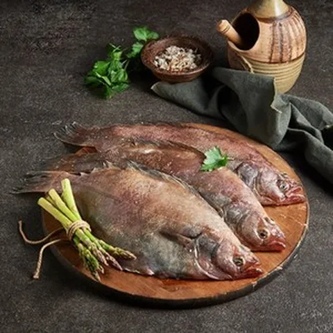 하늘물고기 반건 가자미 반건조생선 말린생선 생선구이 신안 천일염 술안주 제철, 3개