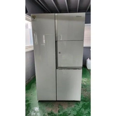 [중고냉장고] 클라쎄 양문형 냉장고 801리터 [18년식]