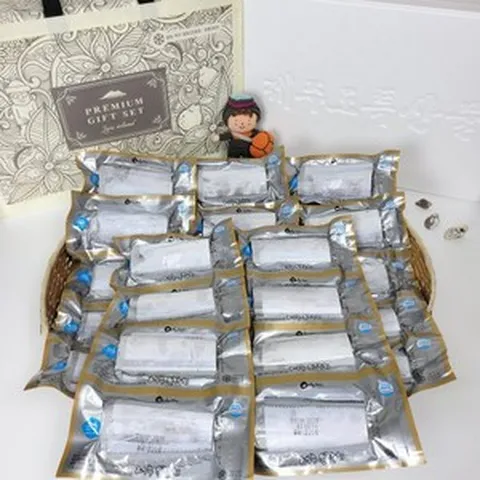 [해담]제주 은갈치(220g 8마리) 총32토막 대갈치 선물세트, 02. 대갈치 8미 1호+가방포장, 1개