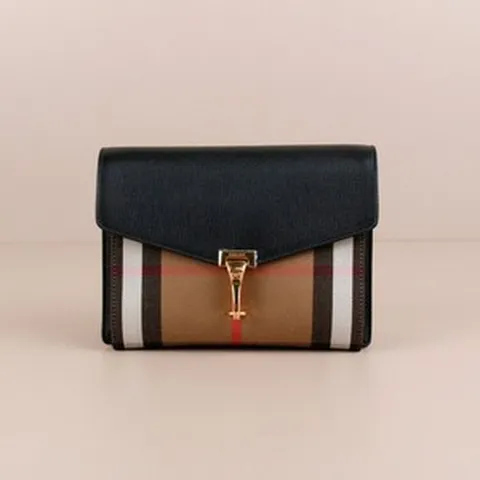 [명품]버버리 맥켄 체인 스몰 여성 크로스백 블랙 80803211 여주아울렛 80803211