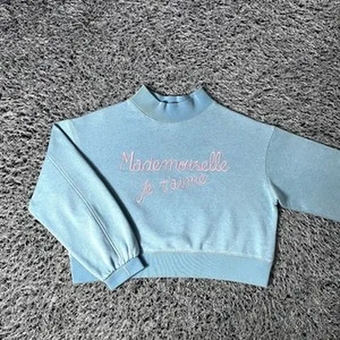 LUCKY CHOUETTE 럭키슈에뜨 여성 맨투맨 스웻셔츠