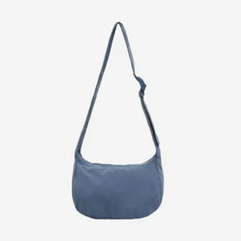 COS Nylon Crossbody Saddle Bag Blue 코스 나일론 크로스바디 새들백 블루 1219190010