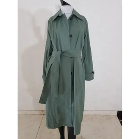 [중*고] 019 셀렙샵 트렌치코트 44~55 (NB10841)