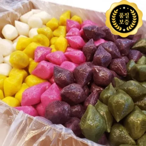 [솔이네농수산] 우리쌀 시골 방아간 전통 수제 오색송편 (생송편) 1kg (kg당 40알 내외), 1개