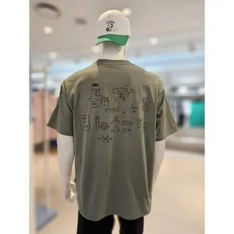 CLRIDE 클라이드 앤 미친!!!특가2024 매장 1등판매률 품절상품[CLRIDE.N]50% 장미쉘 바스키아 라인 . 왕관 콜라보 등판 아트웍 포인트 고퀄 라운드넥 반팔 티셔츠