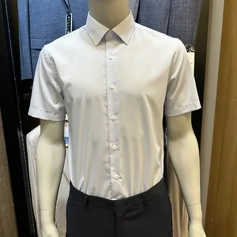 [오스틴리드] (주)파크랜드 뉴코아 인천논현점 *24SS신상품* 블루 이지케어 슬림핏 반팔와이셔츠 ADS24602