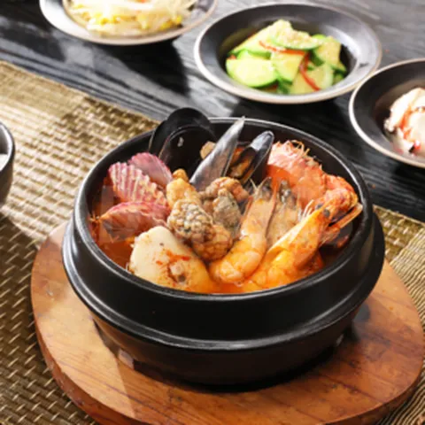 [인포벨]TV홈쇼핑정품 애드크로스 곽만근 셰프의 제주식 해물뚝배기 100% 제주산 국산 모듬 해산물, 1세트, 2kg