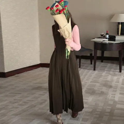 [이쁘다] 메이니 서스펜더 플리츠 원피스