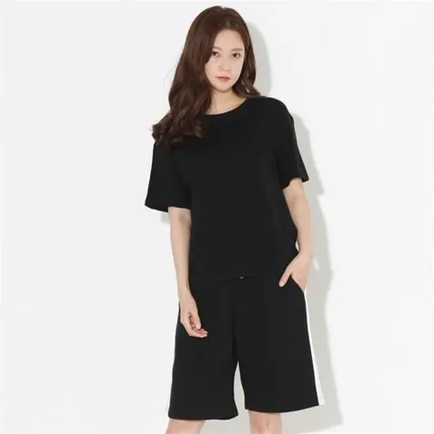 [마물샵] 여자 트레이닝 스포츠 러닝 운동 반바지 5부 팬츠