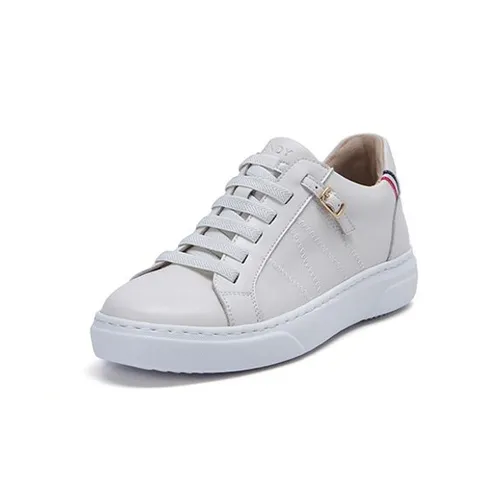 [ 롯데백화점 ][탠디] 여성 캐주얼 키높이 스니커즈 (굽 6CM) G22006_IVO