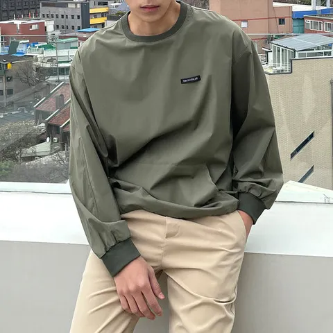 [더맨쉽] 오버핏 바람막이 아노락 맨투맨