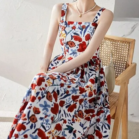 허그허그 / 플링 플로워 민소매 원피스