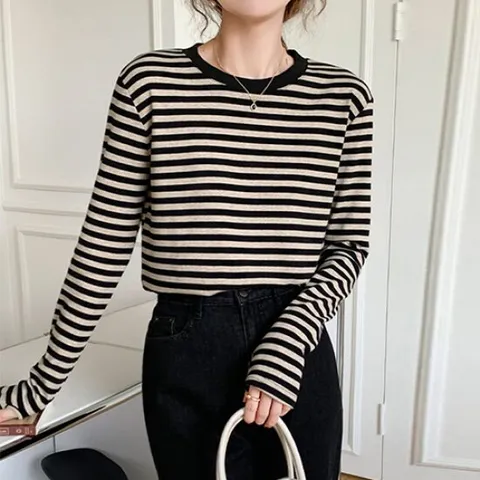 [단독특가] 유니제이 리히 스트라이프 라운드 티셔츠