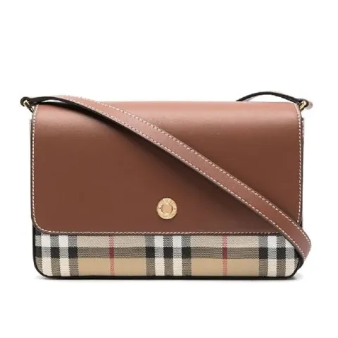 [버버리] 크로스백 미니 빈티지 체크 레더 노트백 8058004