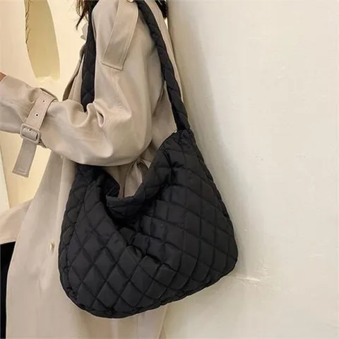 겨울가방 여성핸드백 누빔백 캐주얼 누빔패딩 숄더백