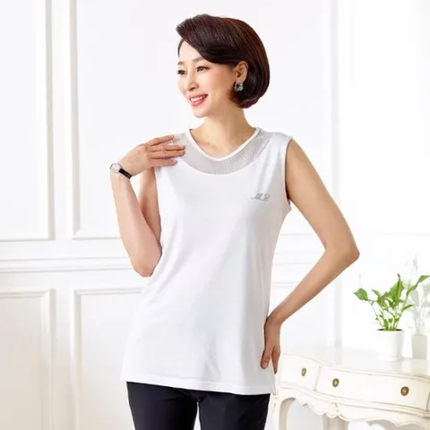 마담엘레강스 베키 로고 핫픽스 블라우스