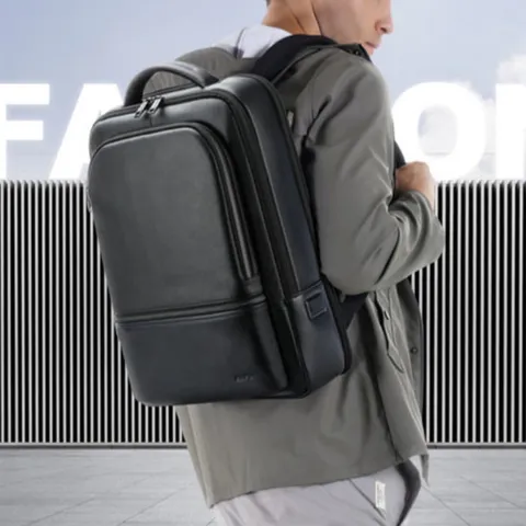 디킨스 소가죽 백팩