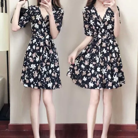 결혼식 하객 패션 꽃무늬 원피스 데이트 스타일