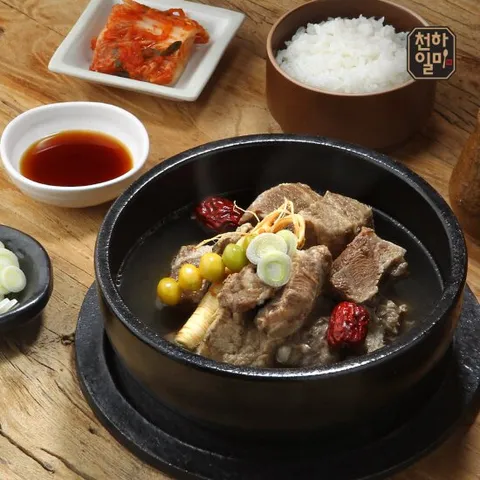 천하일미 홍석천 이원일 뼈없는 갈비탕 700g 4팩
