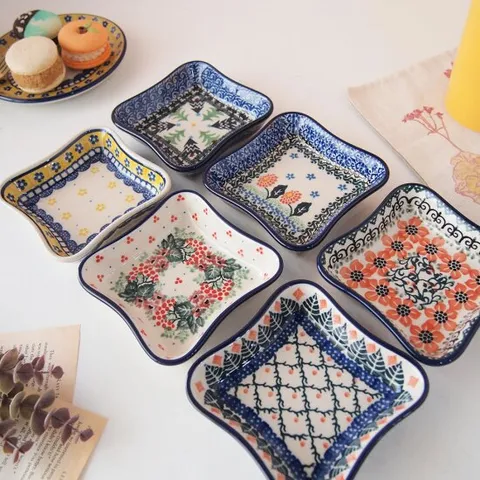 폴란드그릇 아티스티나 낮은 사각접시