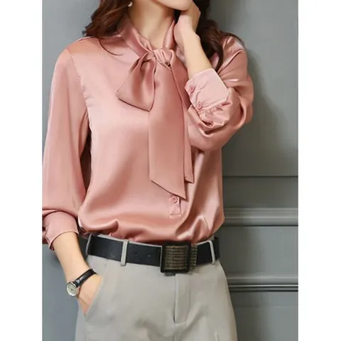 [카라]KARRA 새틴글로시리본블라우스_A4S0250