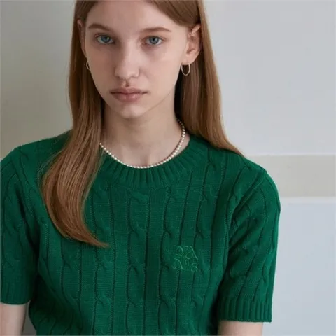 [얀13][얀써틴] LOGO CABLE SHORT SLEEVE KNIT_GREEN (9850781)