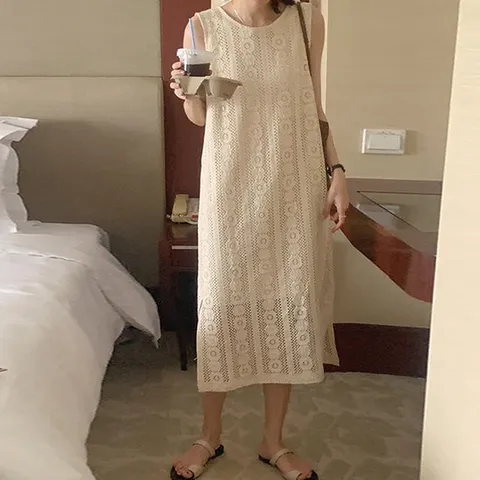 [이쁘다] 위젤 펀칭 레이스 민소매 옆트임 원피스