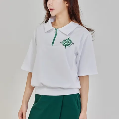 [제이투제이]제이투제이 여성골프웨어 나침반 자수 반집업 반팔