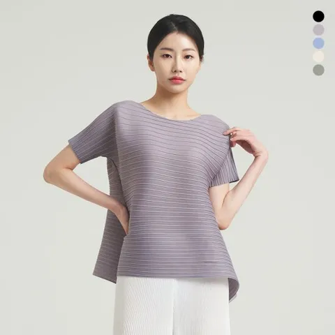 라벨르by신영모피 라운드 A라인 플리츠 블라우스