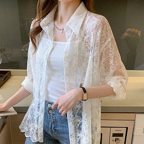 [몽벨리즈]웨이브밑단레이스롱셔츠 mde2300470