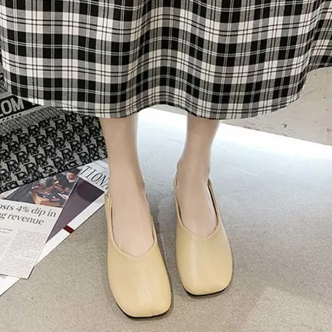 여름 편한 슈즈 사각 단화 플랫 공항 패션 스타일