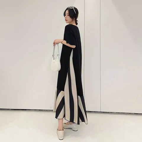 [이쁘다] 헬티 밑단 배색 반팔 롱 원피스