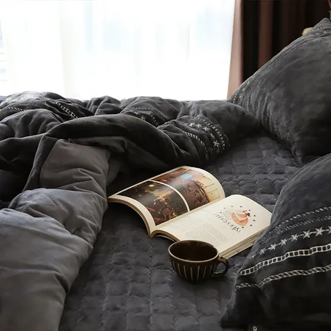 크라운 자수 양면 초극세사 겨울 호텔 이불 풀세트 라지킹(LK)