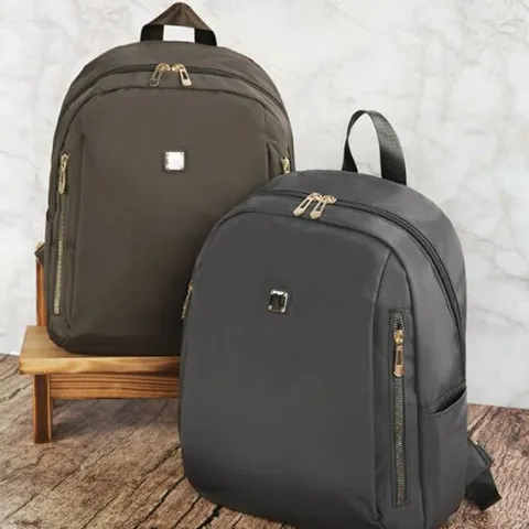 직장여성 중년여성 백팩 등가방 여행용