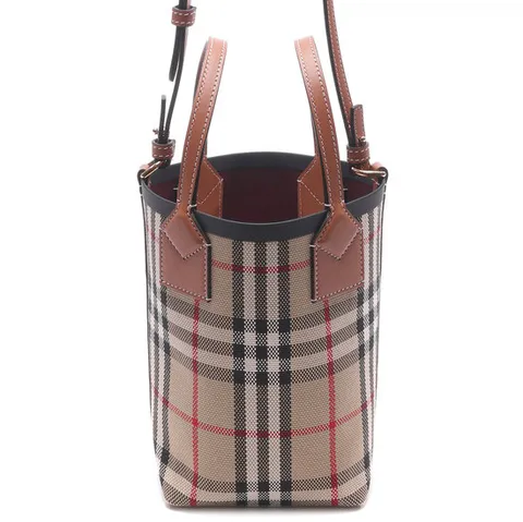 [ 롯데백화점 ][버버리]23FW 여성 런던 미니 토트숄더백 (8070461 VINTAGE CHECK ARCHIVE BEI