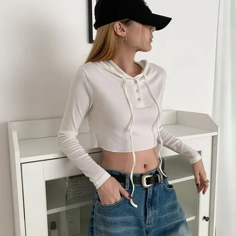 [브이와이 ]여자 긴팔티 크롭티 그런지 숏후드 단추 티셔츠