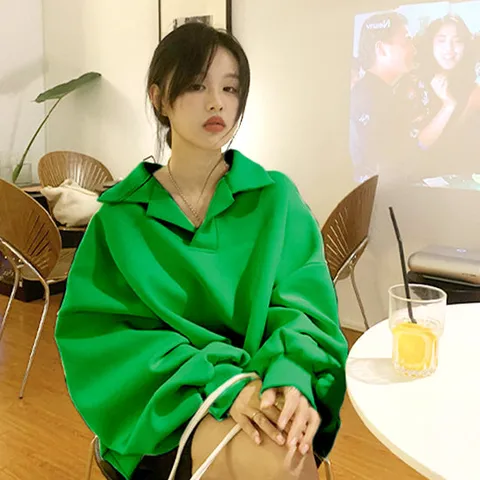 데이데이 마일드 카라 맨투맨