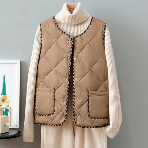 퀼팅패딩조끼 넥변형 라운드 경량 패딩조끼 여성조끼