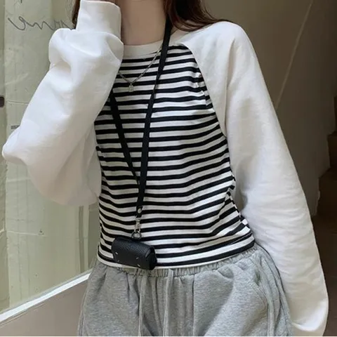 볼레로 달린 여성 크롭티 캐주얼 가을 데일리 패션