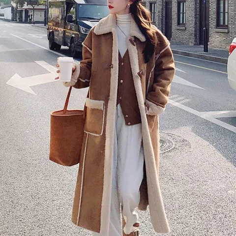 [몽벨리즈]양털안감벨벳무스탕롱코트 mde2300945