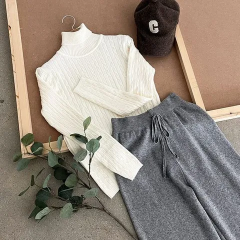 [샵앤]케이블꽈배기 여성 겨울 데일리 긴팔 폴라 니트 티셔츠 BONG-WKN-2789-아이보리