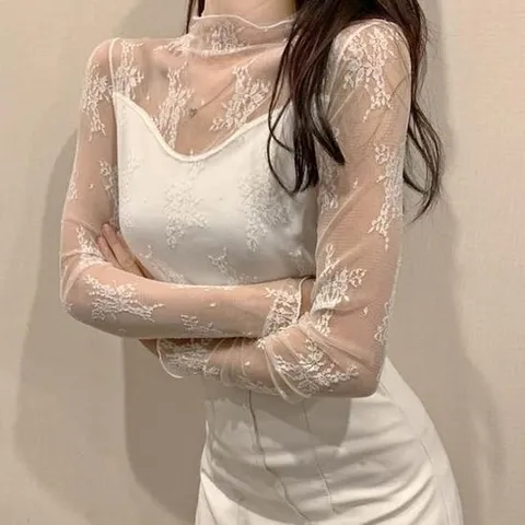 망사 시스루 패션 레이어드 블라우스 반목 스타일