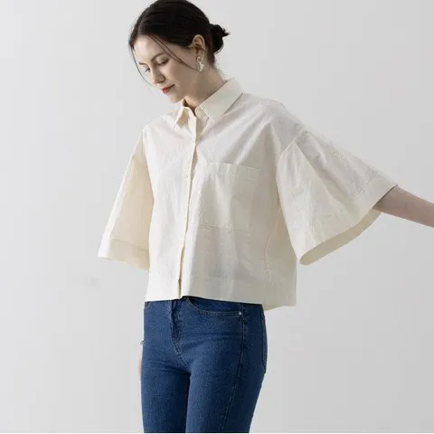 [막스까르띠지오] 핀턱 소매 세미크롭 코튼 셔츠