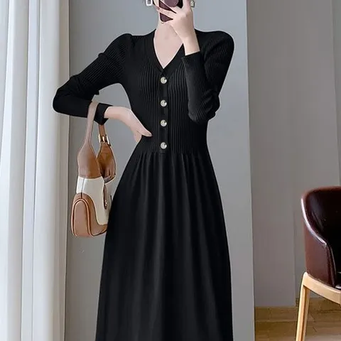 겨울원피스 A라인 골지 원피스 여성 브이넥 블랙 미디 스커트