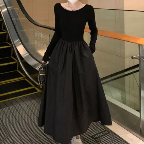 겨울원피스 A라인 원피스 라운드넥 올블랙 하체 커버 하객룩