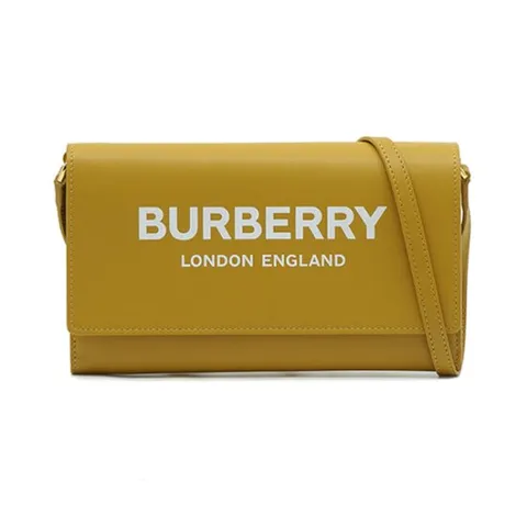 버버리 HAZELMERE 로고 포인트 레더 크로스 바디백 80463081