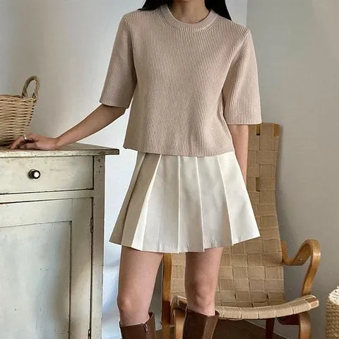 데일리 이너 반팔 라운드넥 니트 티셔츠 코디 룩